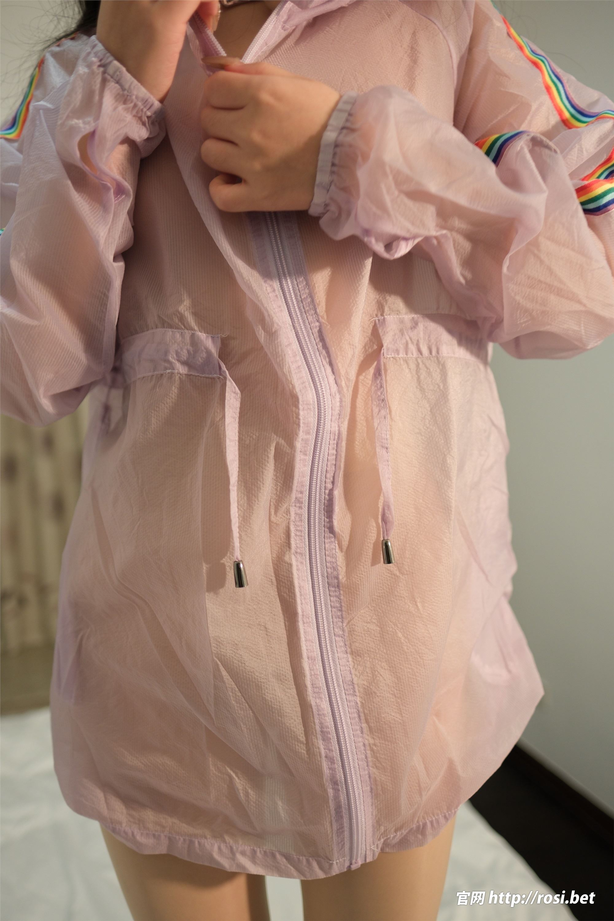 ROSI写真 2025.12.27 NO.5136